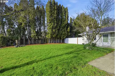 47 Van Fossen Ct, Eugene, OR 97404 - Photo 3