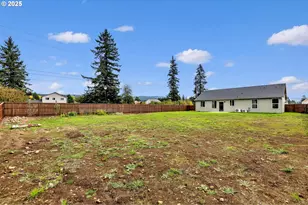 102 W Oak St, Yacolt, WA 98675 - Photo 39