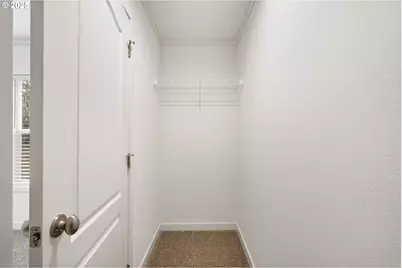 4900 Royal Ave #105, Eugene, OR 97402 - Photo 17