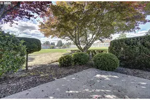 17401 SE 39th St, Vancouver, WA 98683 - Photo 5