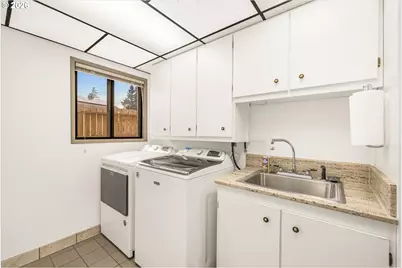 8385 Cason Rd, Gladstone, OR 97027 - Photo 17