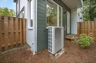 7252 NE Going St, Portland, OR 97218 - Photo 25