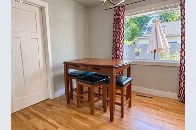 1710 1st St, La Grande, OR 97850 - Photo 3