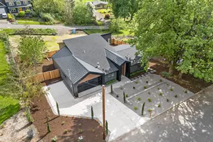 9070 NW Lovejoy St, Portland, OR 97229 - Photo 31