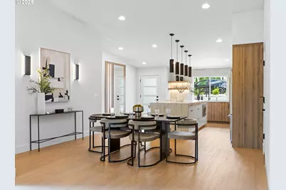 9070 NW Lovejoy St, Portland, OR 97229 - Photo 7