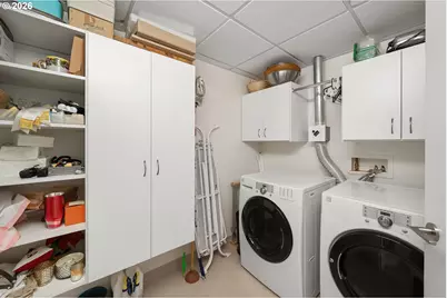 2351 NW Westover Rd #702, Portland, OR 97210 - Photo 31