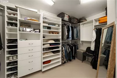 2351 NW Westover Rd #702, Portland, OR 97210 - Photo 27