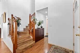 15358 SW Roundtree Dr, Tigard, OR 97223 - Photo 3