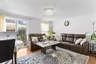 15358 SW Roundtree Dr, Tigard, OR 97223 - Photo 11