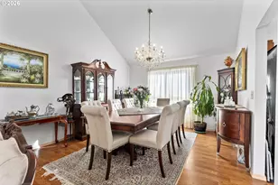 15358 SW Roundtree Dr, Tigard, OR 97223 - Photo 7