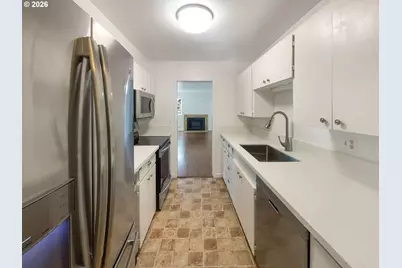 3101 McNary Pkwy #12, Lake Oswego, OR 97035 - Photo 15