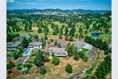 295 Fairway Village Ln, Roseburg, OR 97471 - Photo 45