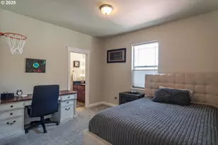 295 Fairway Village Ln, Roseburg, OR 97471 - Photo 27