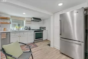 3746 SE Sherman St, Portland, OR 97214 - Photo 29