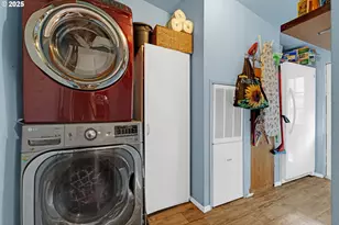 624 Willis Creek Rd, Winston, OR 97496 - Photo 25