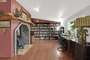 624 Willis Creek Rd, Winston, OR 97496 - Photo 7