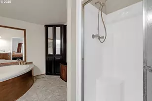 624 Willis Creek Rd, Winston, OR 97496 - Photo 23