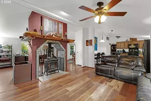 624 Willis Creek Rd, Winston, OR 97496 - Photo 13