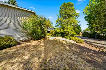 20130 SW 71st Ave, Tualatin, OR 97062 - Photo 37