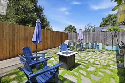 2910 River Rd, Eugene, OR 97404 - Photo 5
