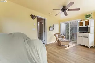 1600 Rhododendron Dr, Florence, OR 97439 - Photo 27