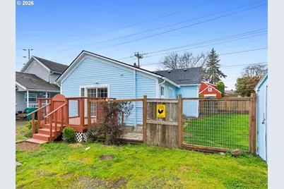 204 S Main St, Newberg, OR 97132 - Photo 25