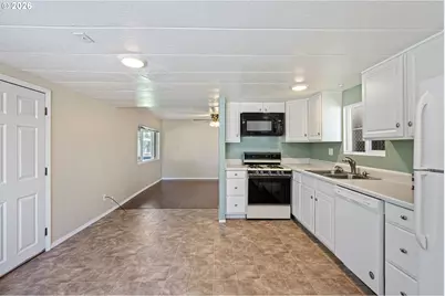34956 Seavey Loop Rd #73, Eugene, OR 97405 - Photo 7
