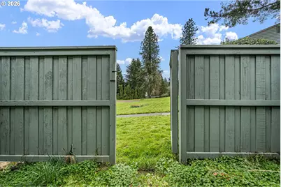 4429 Fox Hollow Rd #3, Eugene, OR 97405 - Photo 35