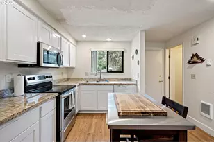 4429 Fox Hollow Rd, Eugene, OR 97405 - Photo 29