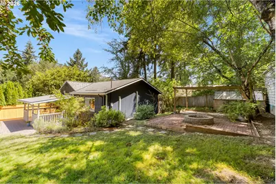 9106 SW Capitol Hwy, Portland, OR 97219 - Photo 33