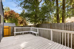 9106 SW Capitol Hwy, Portland, OR 97219 - Photo 31