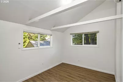 9106 SW Capitol Hwy, Portland, OR 97219 - Photo 21