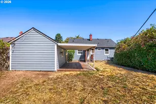 9320 SE Yamhill St, Portland, OR 97216 - Photo 29
