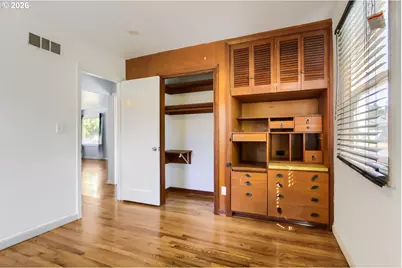 9320 SE Yamhill St, Portland, OR 97216 - Photo 19