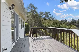 1385 SE Laurel Ct, Roseburg, OR 97470 - Photo 33