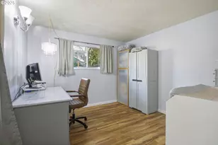 1487 Barton St, Eugene, OR 97404 - Photo 13