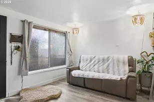 1487 Barton St, Eugene, OR 97404 - Photo 21