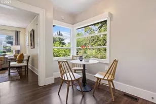 1005 NE Jarrett St, Portland, OR 97211 - Photo 15
