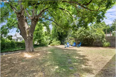 1005 NE Jarrett St, Portland, OR 97211 - Photo 27