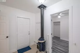 1810 Liberty St NE, Salem, OR 97301 - Photo 19