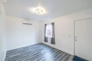 1810 Liberty St NE, Salem, OR 97301 - Photo 3