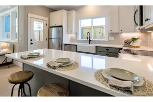 7263 SE Duke St, Portland, OR 97206 - Photo 5