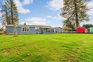 27481 10th St, Junction City, OR 97448 - Photo 21