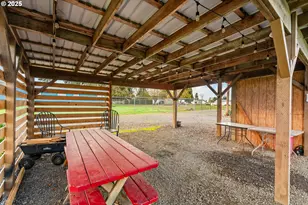 27481 10th St, Junction City, OR 97448 - Photo 27