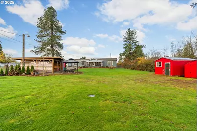 27481 10th St, Junction City, OR 97448 - Photo 25