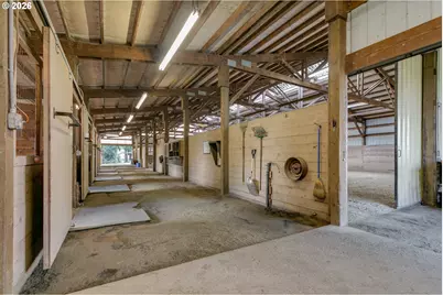 34817 Matthews Rd, Eugene, OR 97405 - Photo 29