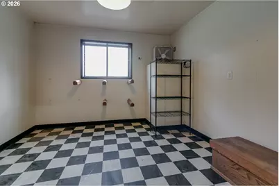 34817 Matthews Rd, Eugene, OR 97405 - Photo 33