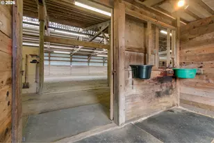 34817 Matthews Rd, Eugene, OR 97405 - Photo 31