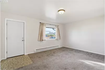 9314 SE Harrison St, Portland, OR 97216 - Photo 3