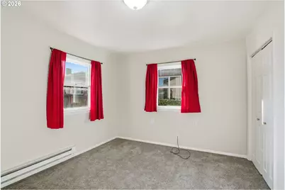 9314 SE Harrison St, Portland, OR 97216 - Photo 9